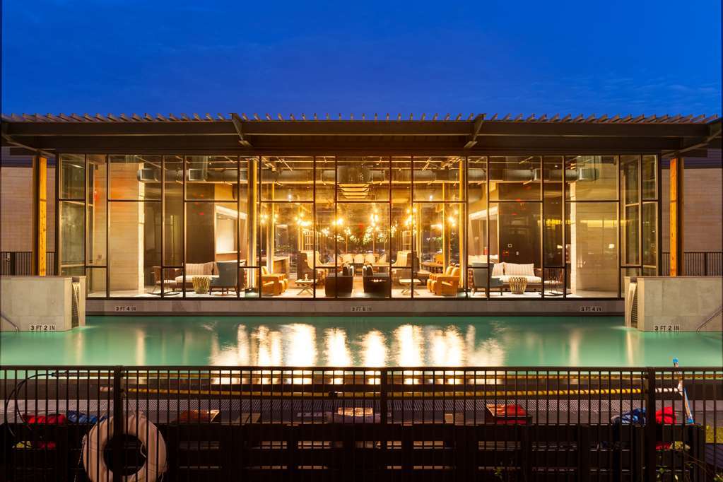 The George, By Valencia Hotel Collection College Station Faciliteiten foto